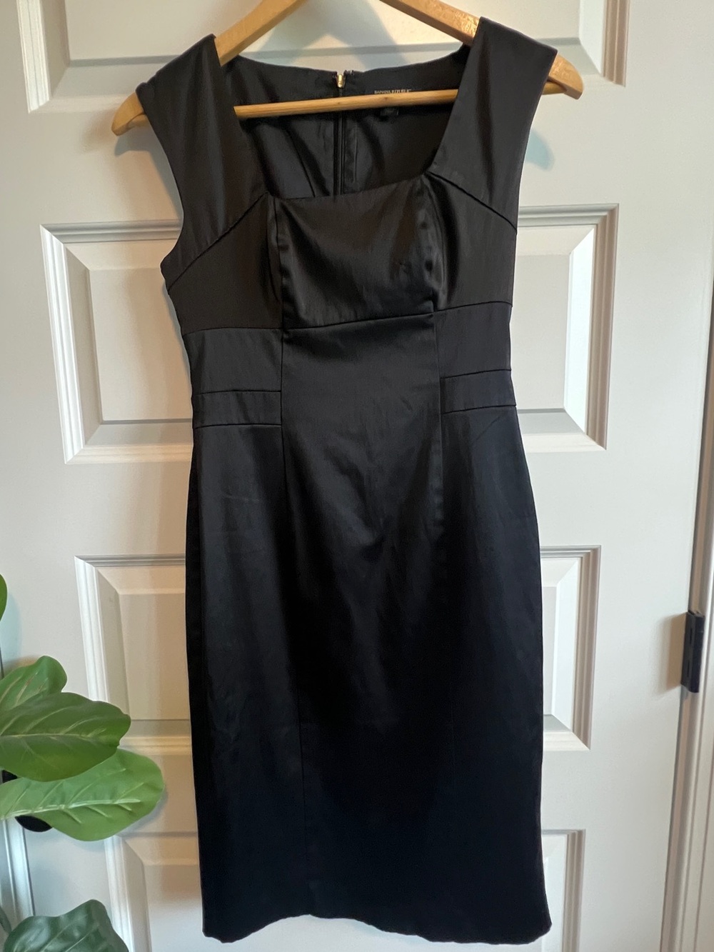 BANANA REPUBLIC Satin Sheath Dress Midi 2P